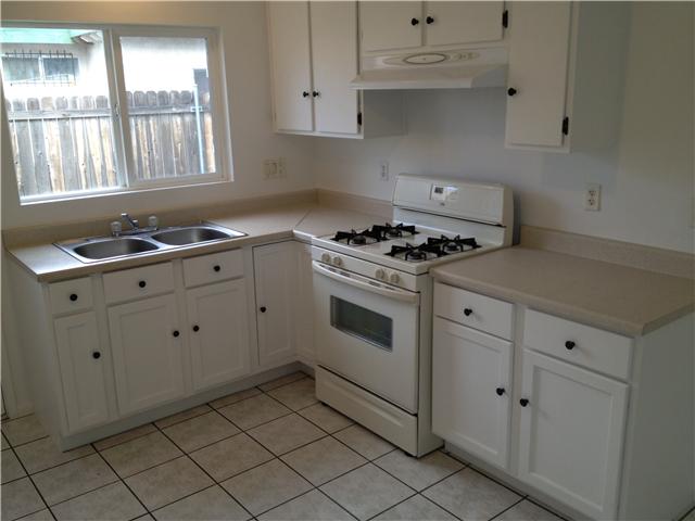 338 Calle Montecito, Oceanside, CA 92057 photo 9