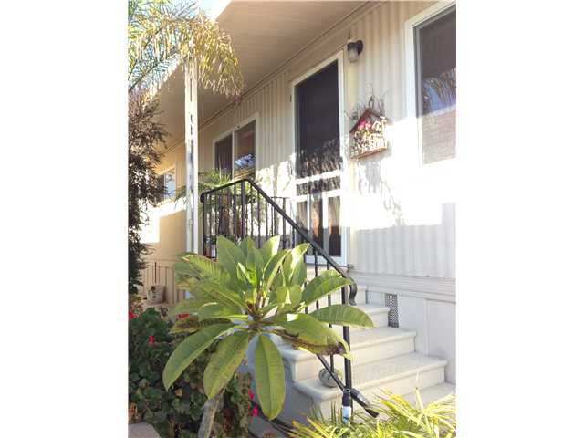 290 Robin Ln, Oceanside, CA 92057 photo 20