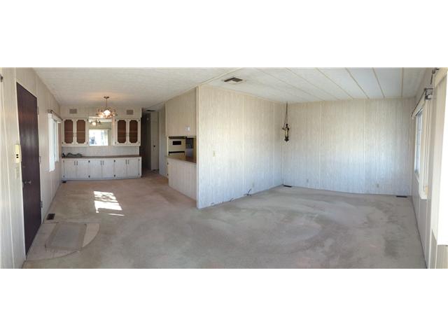 290 Robin Ln, Oceanside, CA 92057 photo 3
