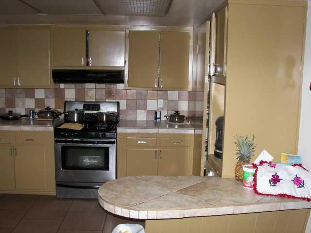 2270 Primrose Ave, Vista, CA 92083 photo 4