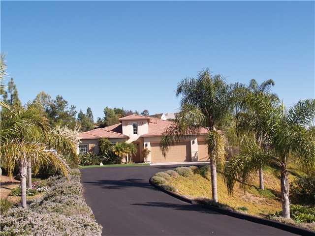 2160 Collomia Ct, Alpine, CA 91901 photo 2
