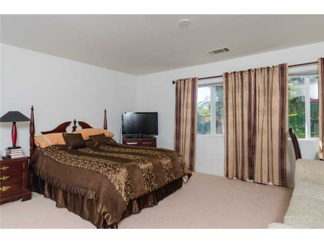 1178 Honeysuckle Way, Escondido, CA 92026 photo 9