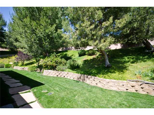 1178 Honeysuckle Way, Escondido, CA 92026 photo 20