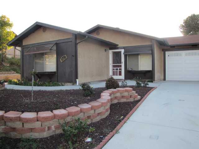 1355 Panorama Ridge Rd, Oceanside, CA 92056 photo 2