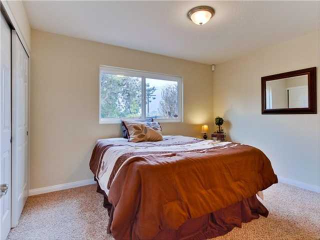 632 Lynnette Cir, Vista, CA 92084 photo 14