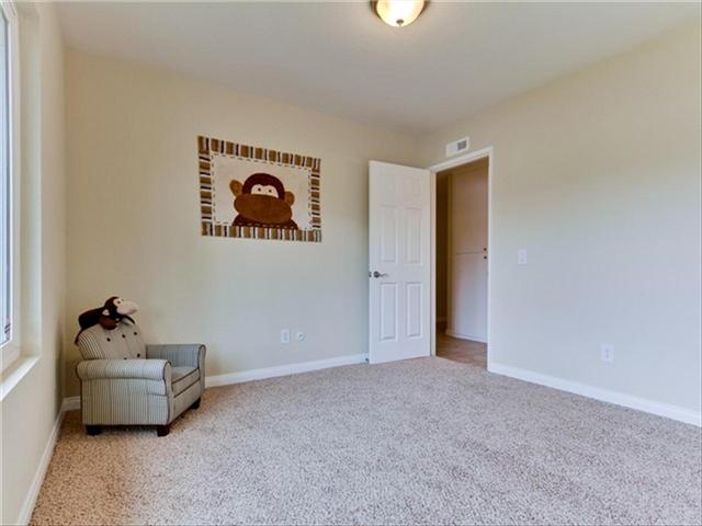632 Lynnette Cir, Vista, CA 92084 photo 18
