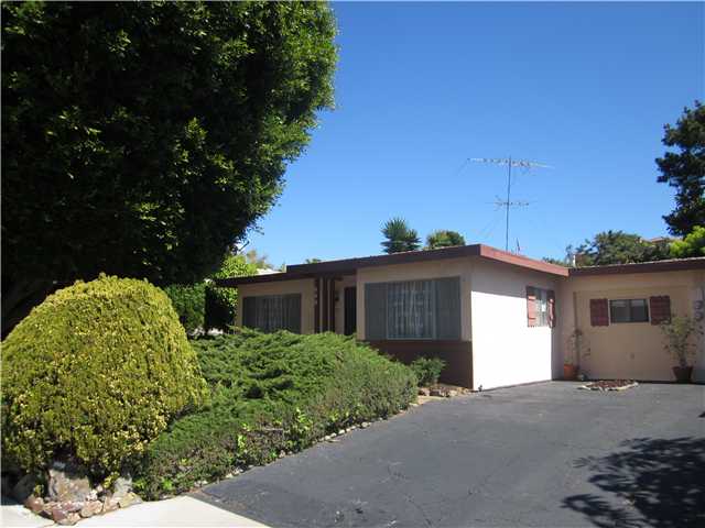221 Rosebay Dr, Encinitas, CA 92024 photo 1