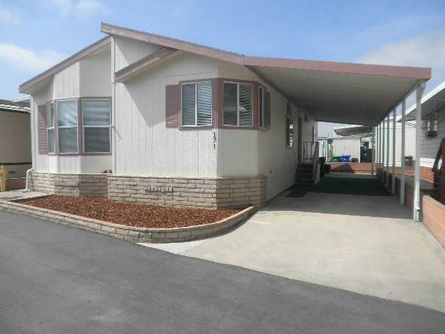 171 Roadrunner Ln, Oceanside, CA 92057 photo 2
