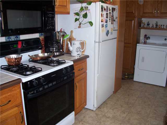 3175 Coral Dr, Oceanside, CA 92056 photo 3