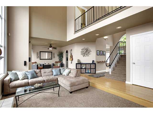 3897 Settineri Ln, Spring Valley, CA 91977 photo 4
