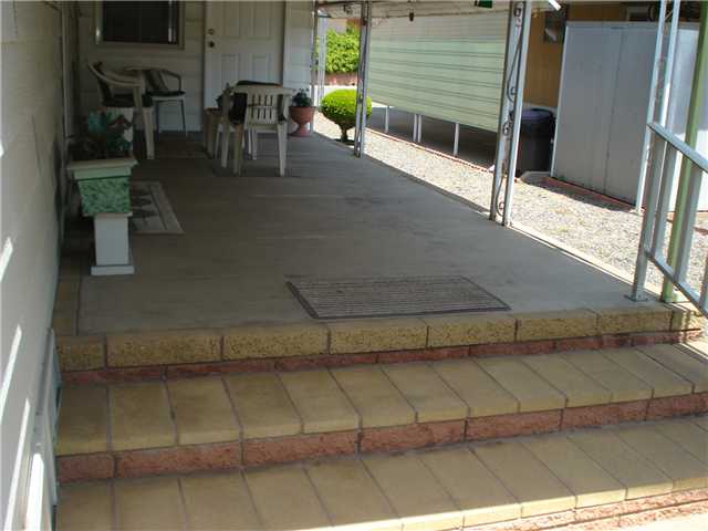 35 Chico Ln, Oceanside, CA 92058 photo 3