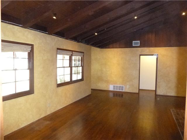 3715 Rosecroft Ln, San Diego, CA 92106 photo 6