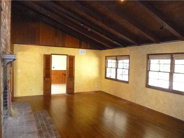 3715 Rosecroft Ln, San Diego, CA 92106 photo 9
