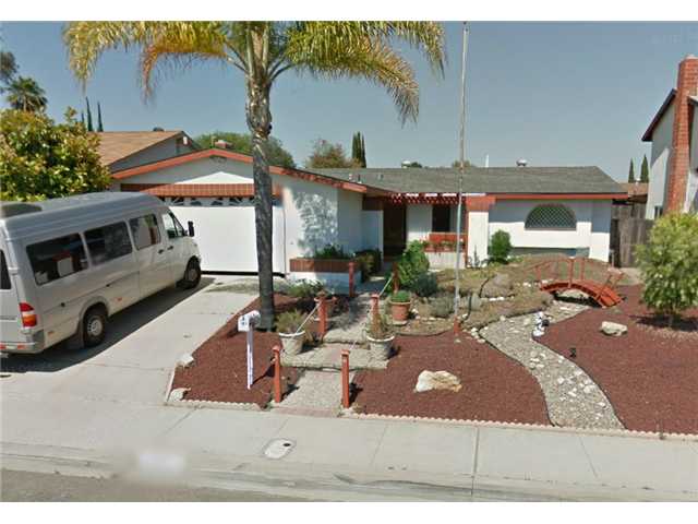 9337 Nalini Ct, Santee, CA 92071 photo 2