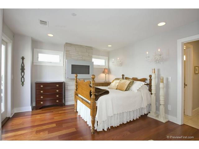 407 E Ave, Coronado, CA 92118 photo 14