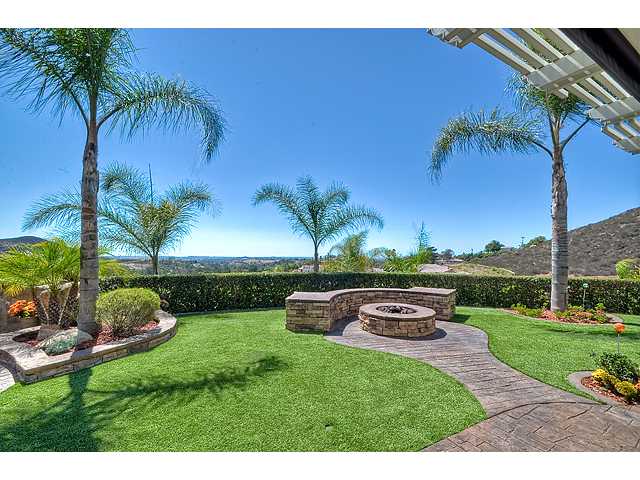 3828 Emma Rd, Vista, CA 92084 photo 18