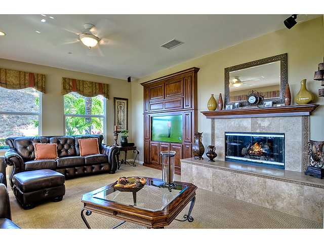 3828 Emma Rd, Vista, CA 92084 photo 9