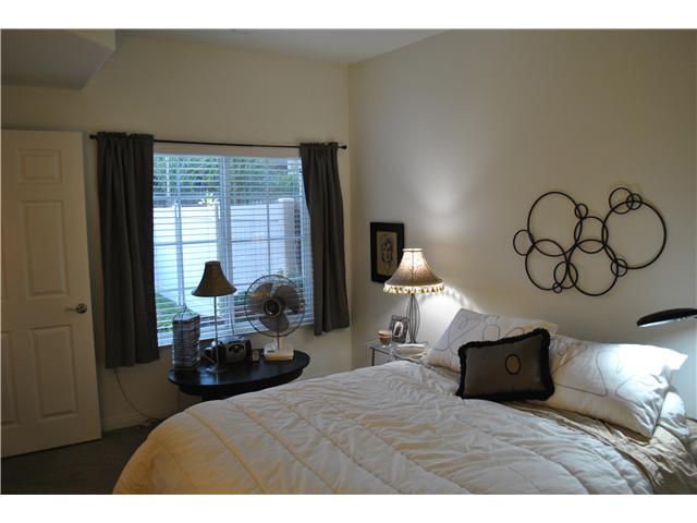2724 Lake Pointe Dr, Spring Valley, CA 91977 photo 8