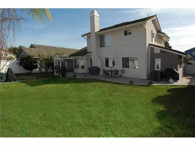 811 Gregory Ln, Oceanside, CA 92057 photo 2
