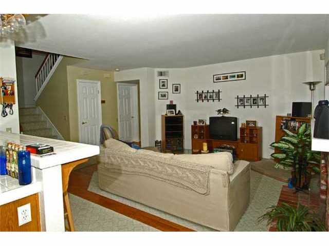 811 Gregory Ln, Oceanside, CA 92057 photo 4