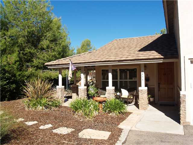 1455 Kyrsten Ter, Alpine, CA 91901 photo 2