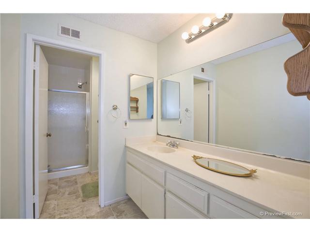 2284 Peach Tree Ln, Spring Valley, CA 91977 photo 11
