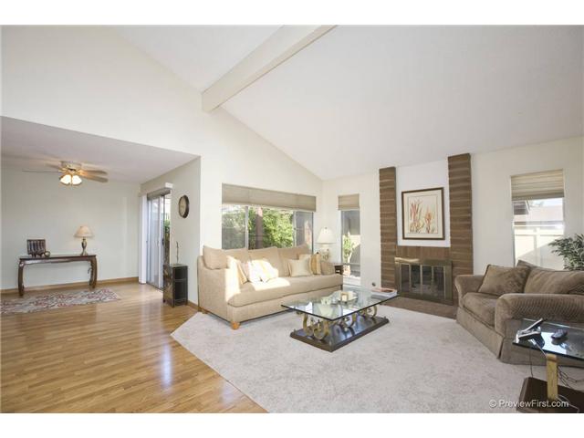 2284 Peach Tree Ln, Spring Valley, CA 91977 photo 2