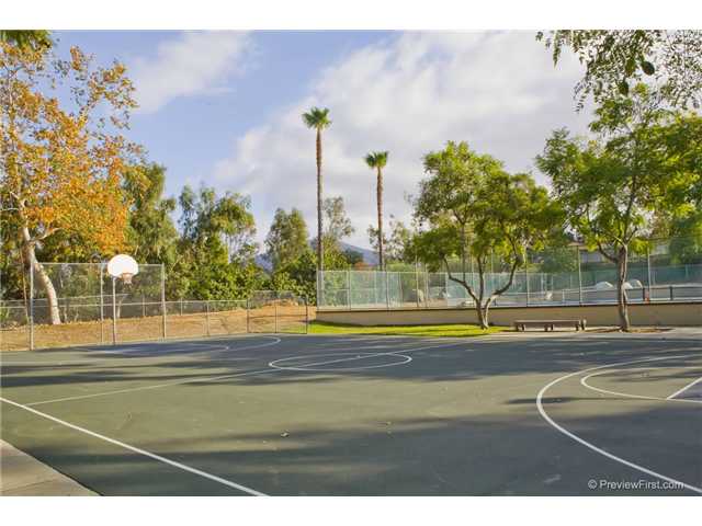 2284 Peach Tree Ln, Spring Valley, CA 91977 photo 22