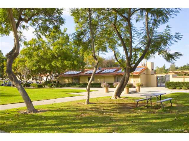 2284 Peach Tree Ln, Spring Valley, CA 91977 photo 18