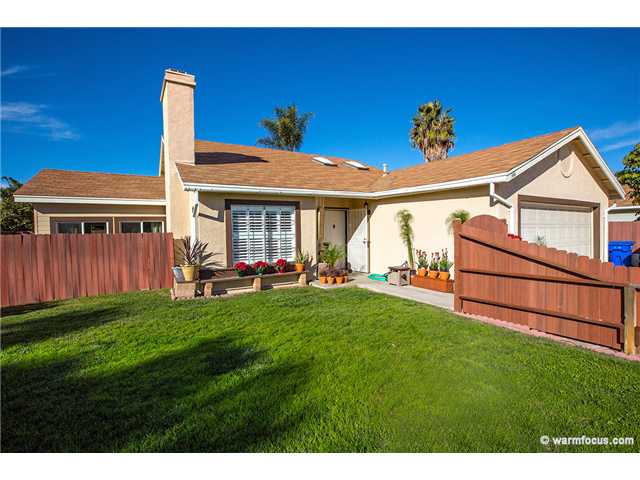 366 Grapevine Rd, Vista, CA 92083 photo 2