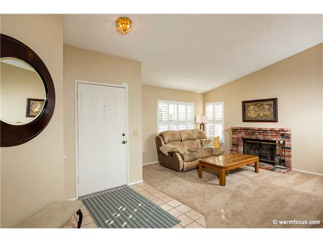 366 Grapevine Rd, Vista, CA 92083 photo 4