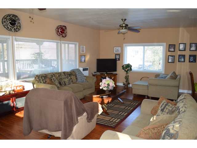 8853 Troy St, Spring Valley, CA 91977 photo 2