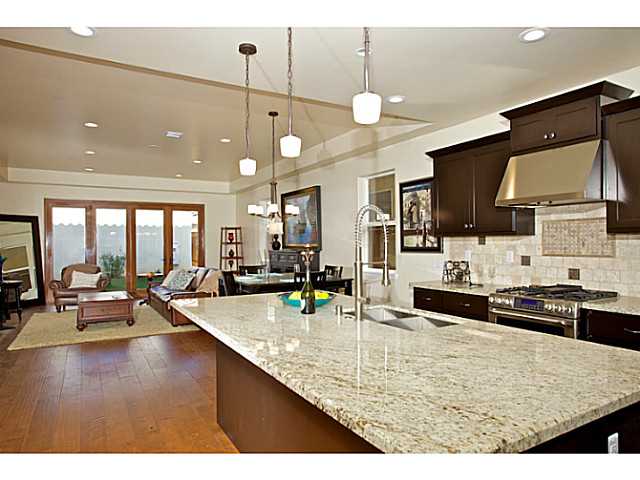 1342 Thomas St, San Diego, CA 92109 photo 7
