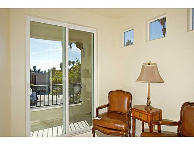 1342 Thomas St, San Diego, CA 92109 photo 20