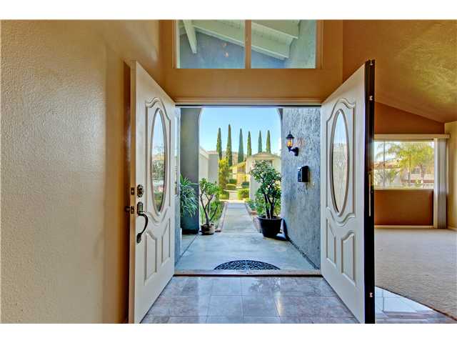 8073 Hillandale Dr, San Diego, CA 92120 photo 5