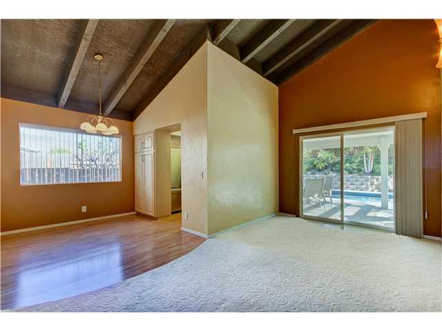 8073 Hillandale Dr, San Diego, CA 92120 photo 9