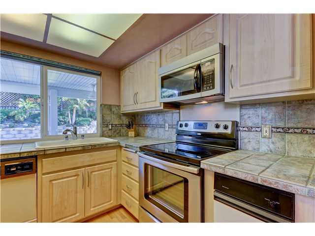 8073 Hillandale Dr, San Diego, CA 92120 photo 11