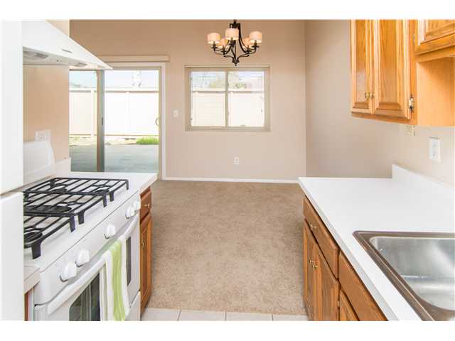 470 Parkside Dr, Oceanside, CA 92058 photo 6