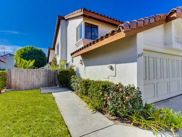 2009 Coolngreen Way, Encinitas, CA 92024 photo 2