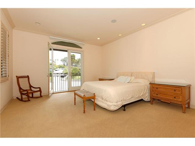 7824 Ivanhoe Ave, La Jolla, CA 92037 photo 12