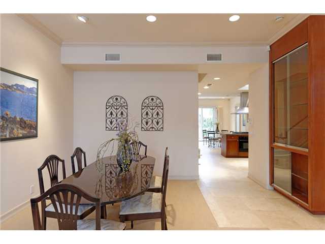 7824 Ivanhoe Ave, La Jolla, CA 92037 photo 4