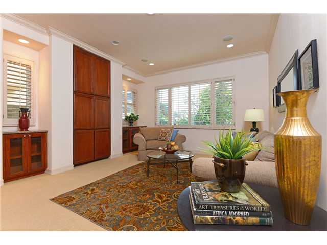 7824 Ivanhoe Ave, La Jolla, CA 92037 photo 2