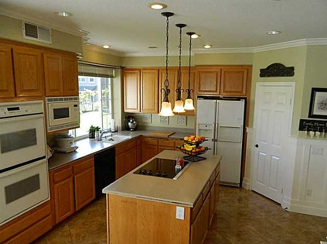 3135 Willow Creek Pl, Escondido, CA 92027 photo 7