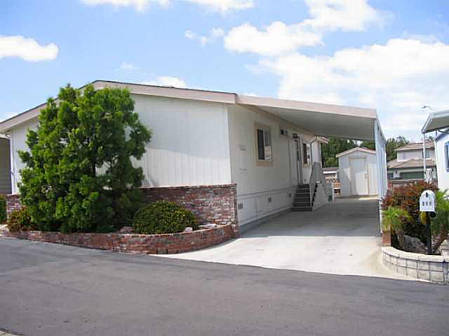 310 Killdeer Ln, Oceanside, CA 92057 photo 2