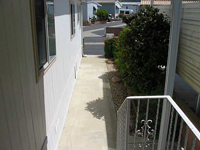 310 Killdeer Ln, Oceanside, CA 92057 photo 16