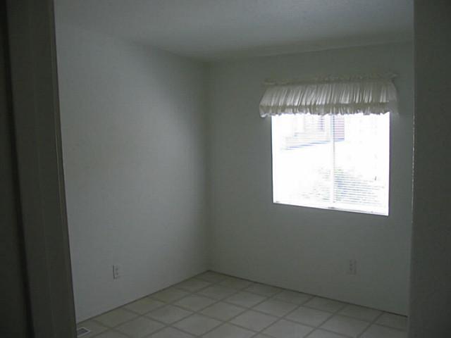 310 Killdeer Ln, Oceanside, CA 92057 photo 14