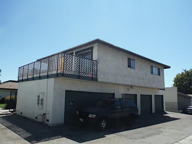 1208 Monique Ct, Vista, CA 92084 photo 1
