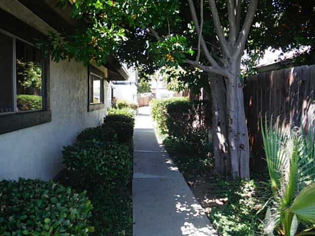1208 Monique Ct, Vista, CA 92084 photo 8