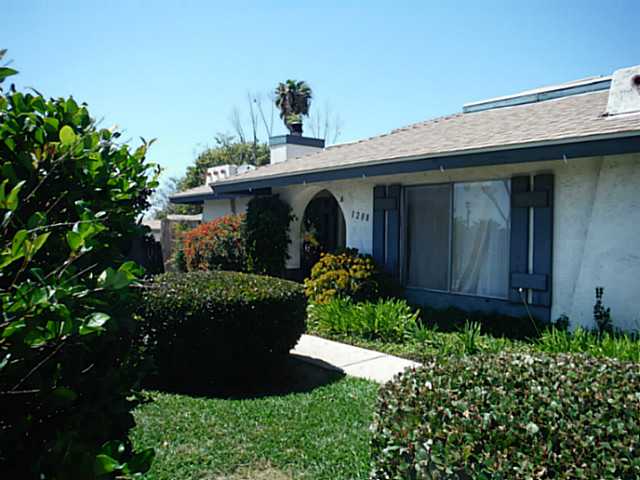 1208 Monique Ct, Vista, CA 92084 photo 6