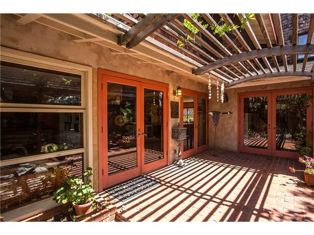 7319 Olivetas Ave, La Jolla, CA 92037 photo 3
